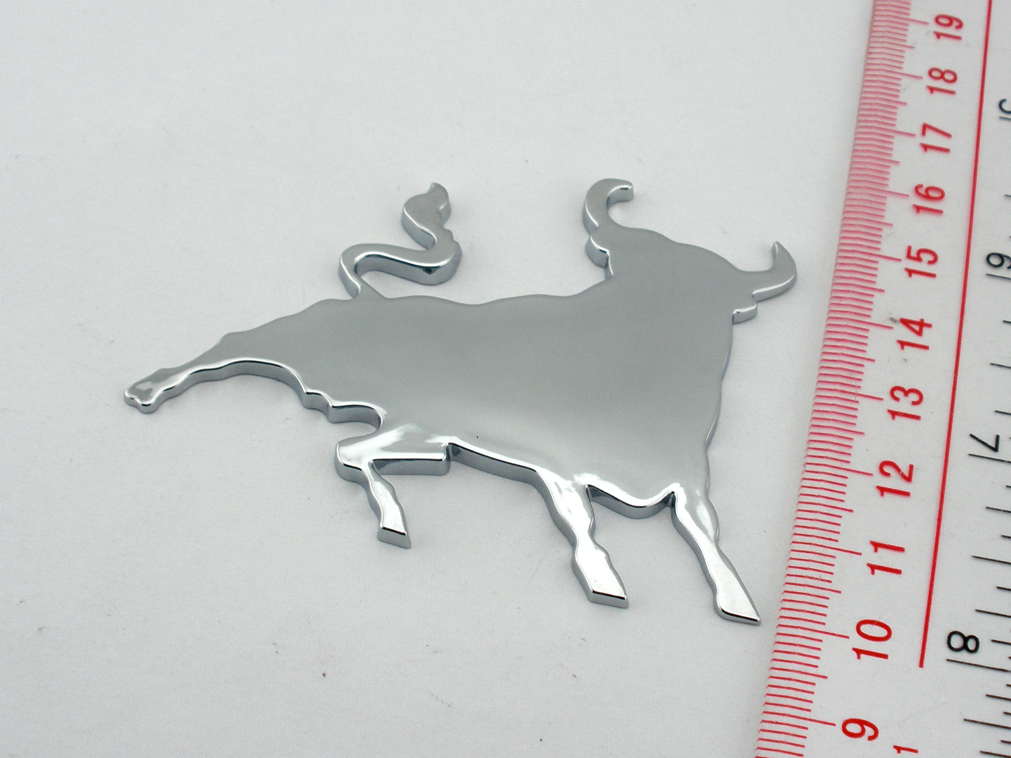 3D Spanish Fighting Bull Chrome Sticker Self Adhesive Car/Van Decal Emblem Badge Logo Toro Badge