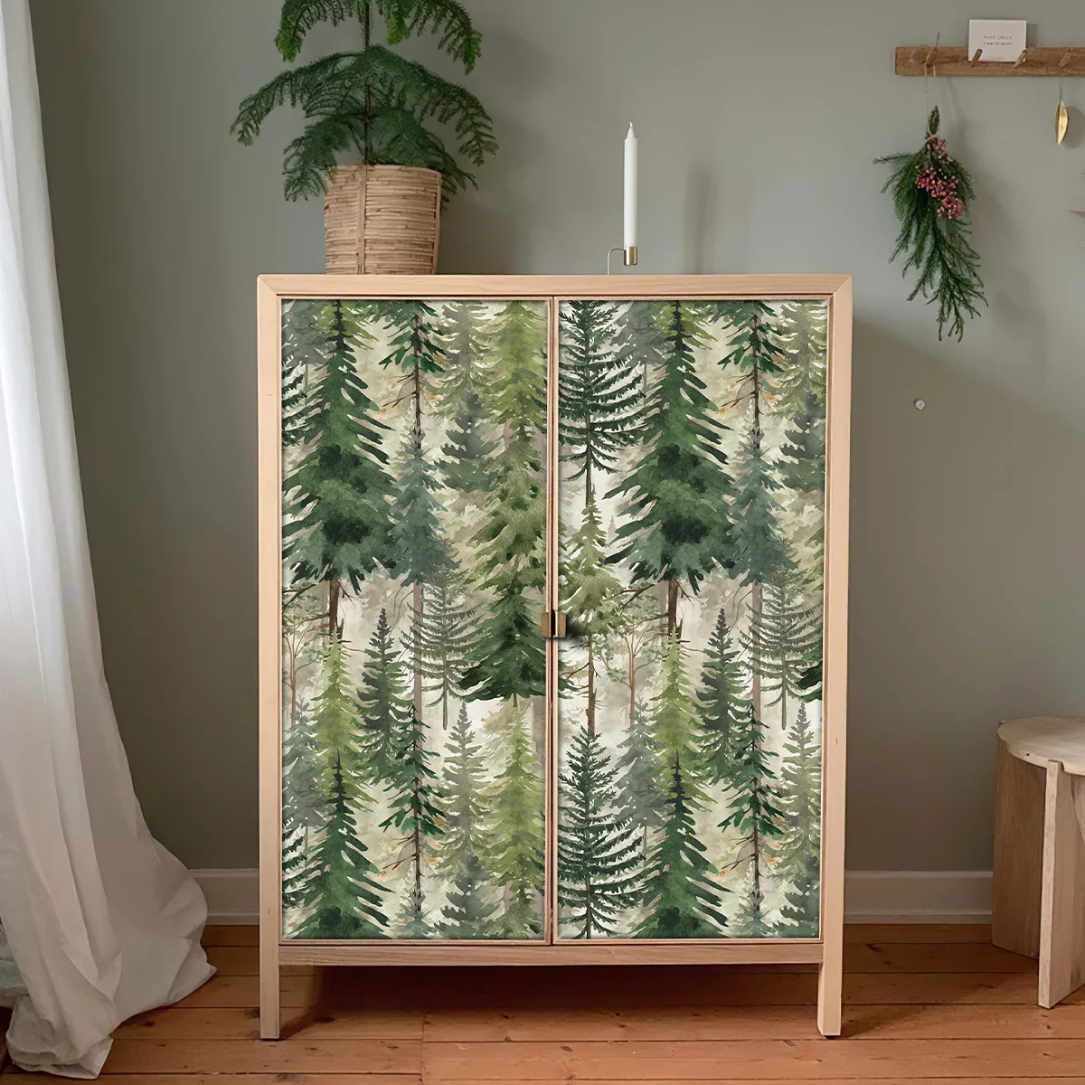 

Green Jungle Self-adhesive Waterproof and Oil Resistant Wallpaper Modern Peel and Stick Vinyl Tree Wall Renovation Sticker