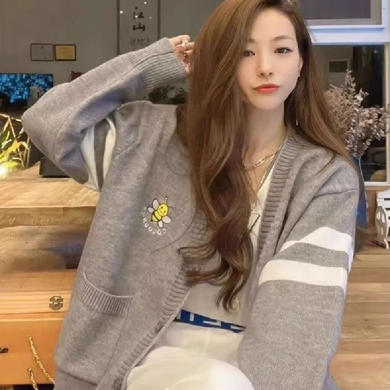 

High-End Women's Knitted Sweater Cardigan Non-Pilling Early Autumn 2025 New Sle Dongguan Daliang Winter Faion Ladies' Kni...