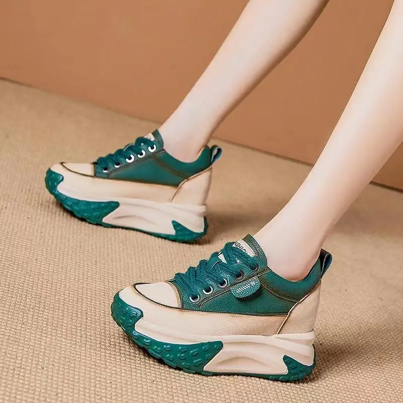 

Spring Autumn Season Women Green Sneakers Korean Style Invisible Classic Dad Shoes Hidden Height Increase Make Feet Look Smaller
