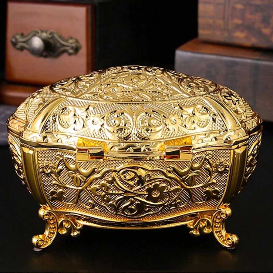 Vintage Metal Jewelry Box Oval Trinket Organizer Ring Box Case with Pattern Jewelry Storage Box For Ring Necklace Gift for Girls