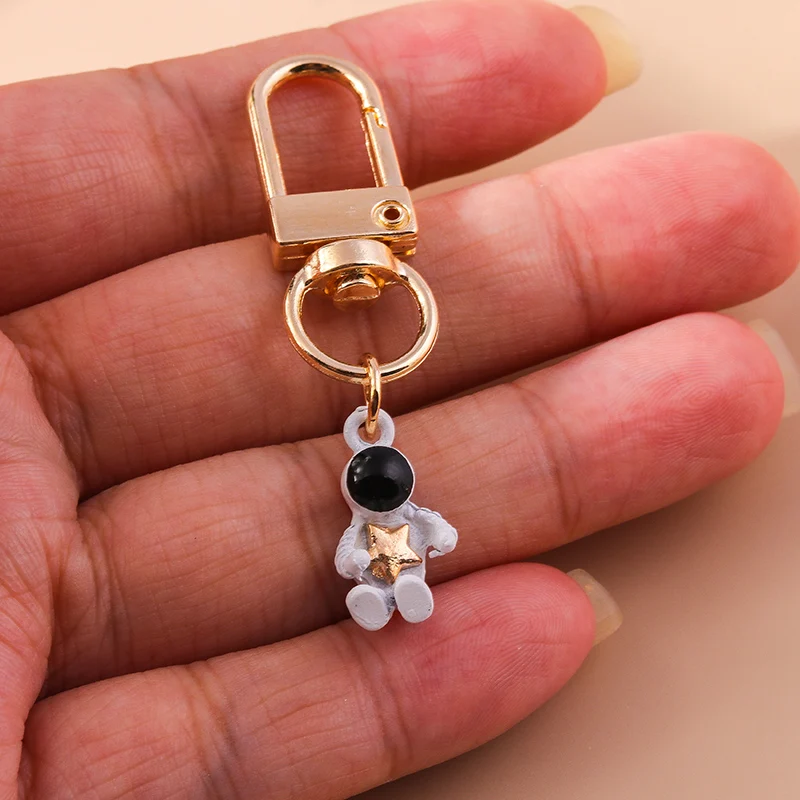 Aihua Niedlicher Astronaut Schlüsselanhänger für Frauen Beste Freunde Paar Passende Handtaschen-Deko Schlüsselringe Schmuck Geschenke – Detail 3