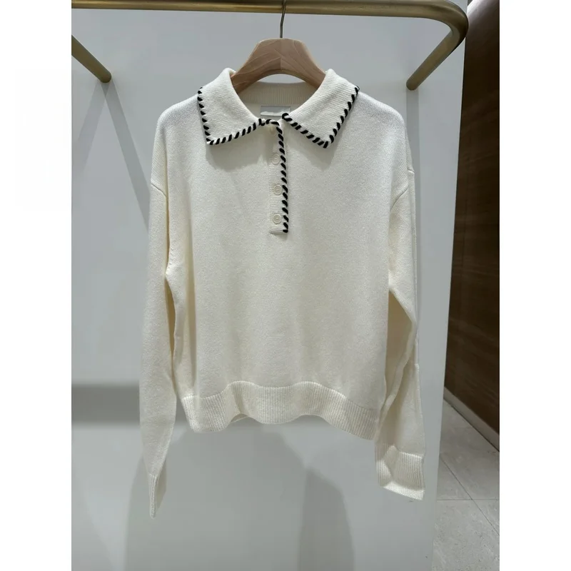 

Fashionable White Long Sleeve Knitted Sweater with Stand Collar And Stitching Details Casual Style Women's Autumn Winter Top