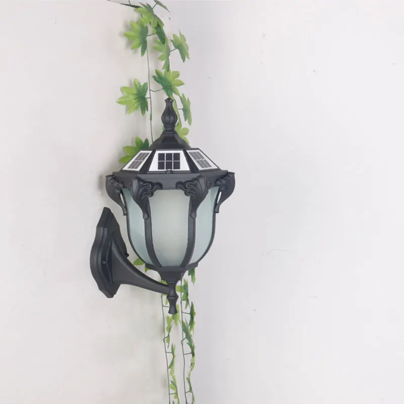 مصباح جداري خارجي يعمل بالطاقة الشمسية على الطراز الأوروبي مقاوم للماء، ديكور عتيق مناسب لإضاءة المناطق السكنية لحدائق الفيلات