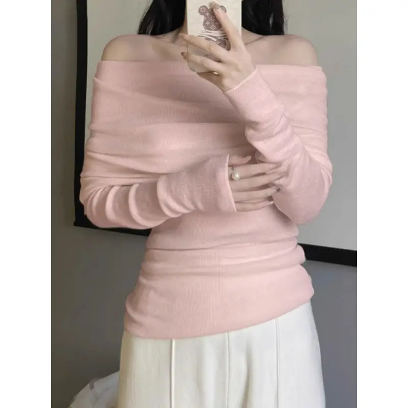 

Футболка с открытыми плечами Cutecore, женская летняя крутая футболка с широким вырезом для городского отдыха, модная социальная сборка, легкий стиль с мягкой текстурой