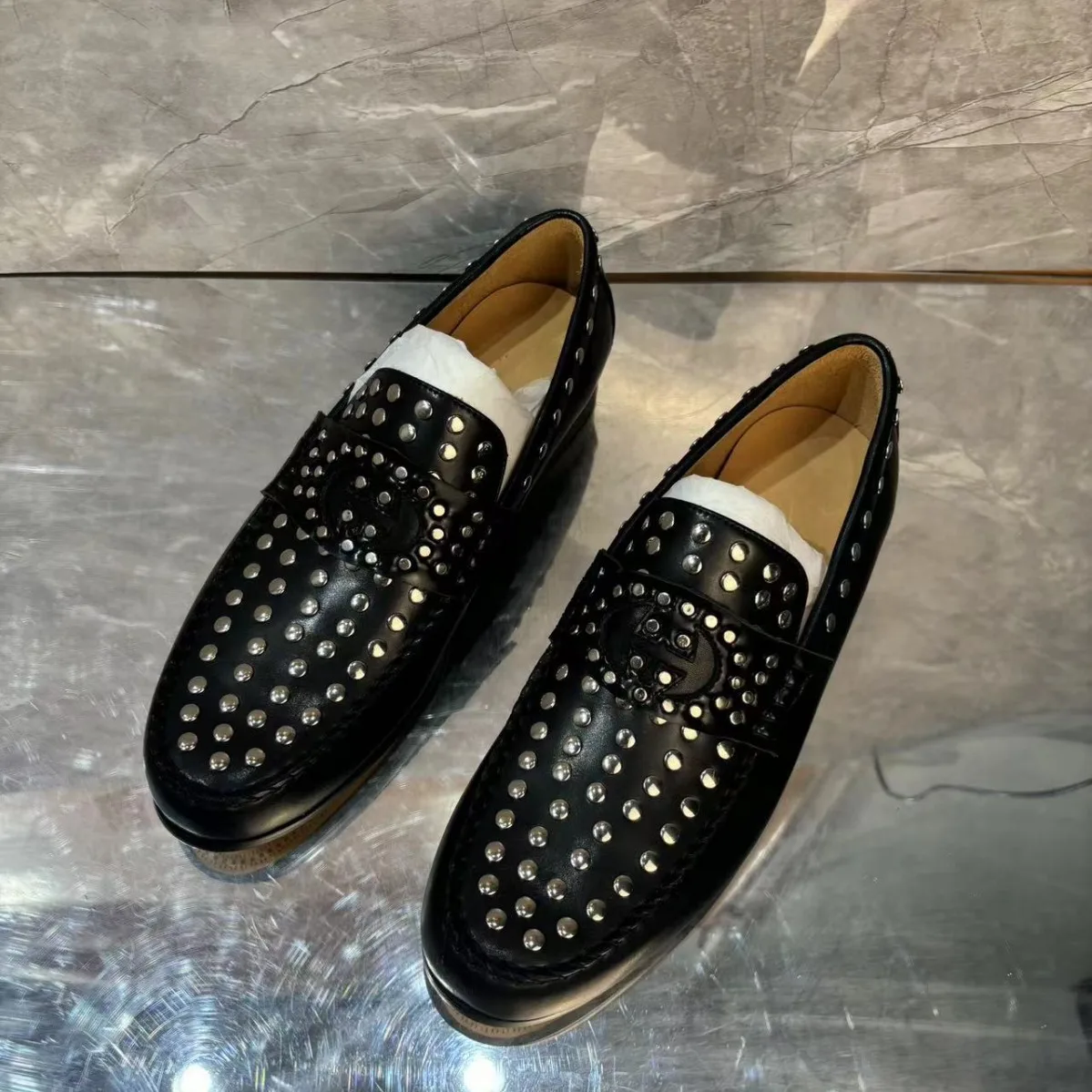 Men Fashion Silver Rivet Black Genuine Leather Single Shoes Round Toe Slip On Male Spring Autumn Anti Slip Single Shoes