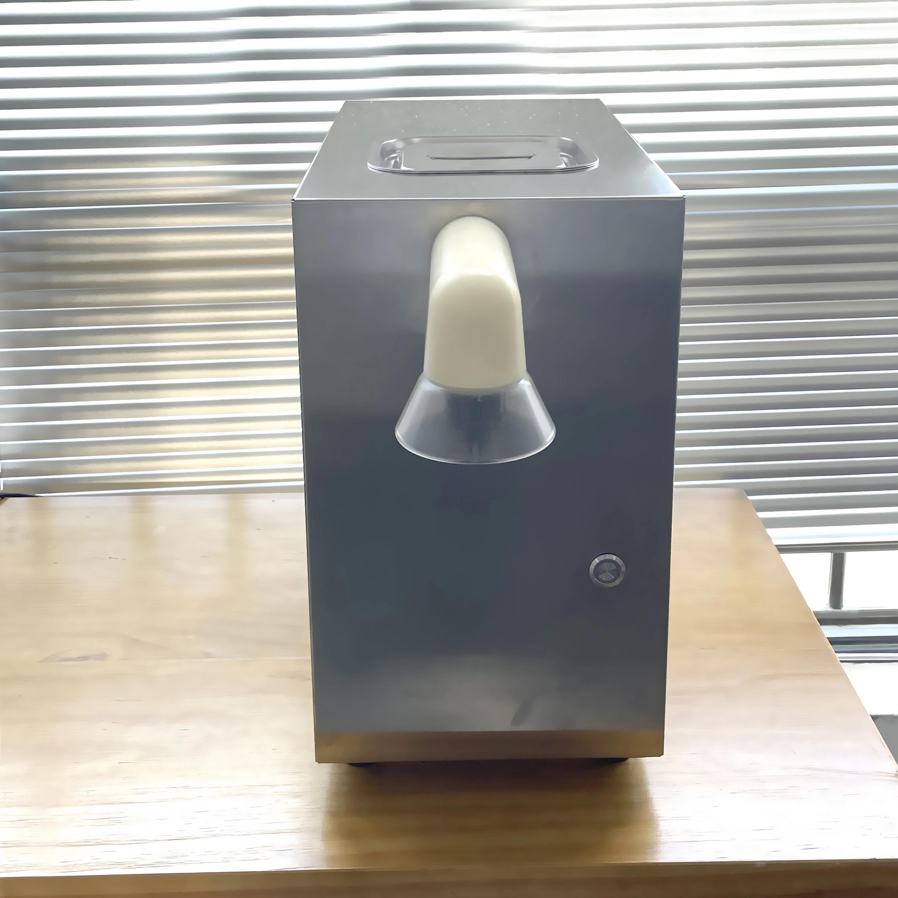 Factory Supply Milk Shake Machine Price Milk Tea Shaking Machine With Cheap Price