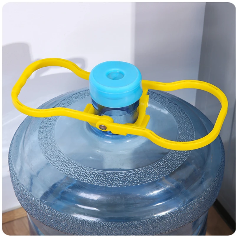 1pcs Randomly ergonomic water bottle holder,heavy-duty non-slip handle,easy to carry transport,suitable for large water buckets