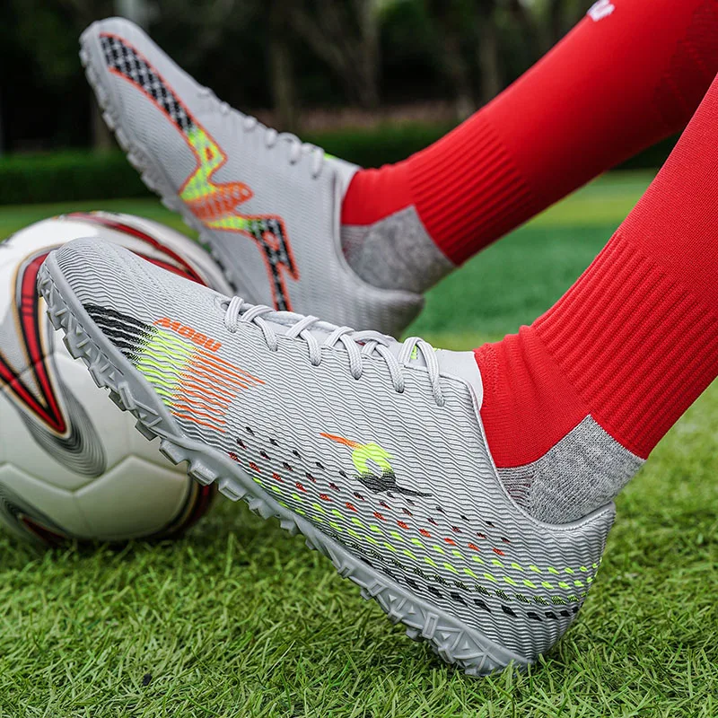 Unisex-Cleats Soccer Shoes High-top Spikes Football Shoes for Young Professional Training Turf Indoor Ankle Boots