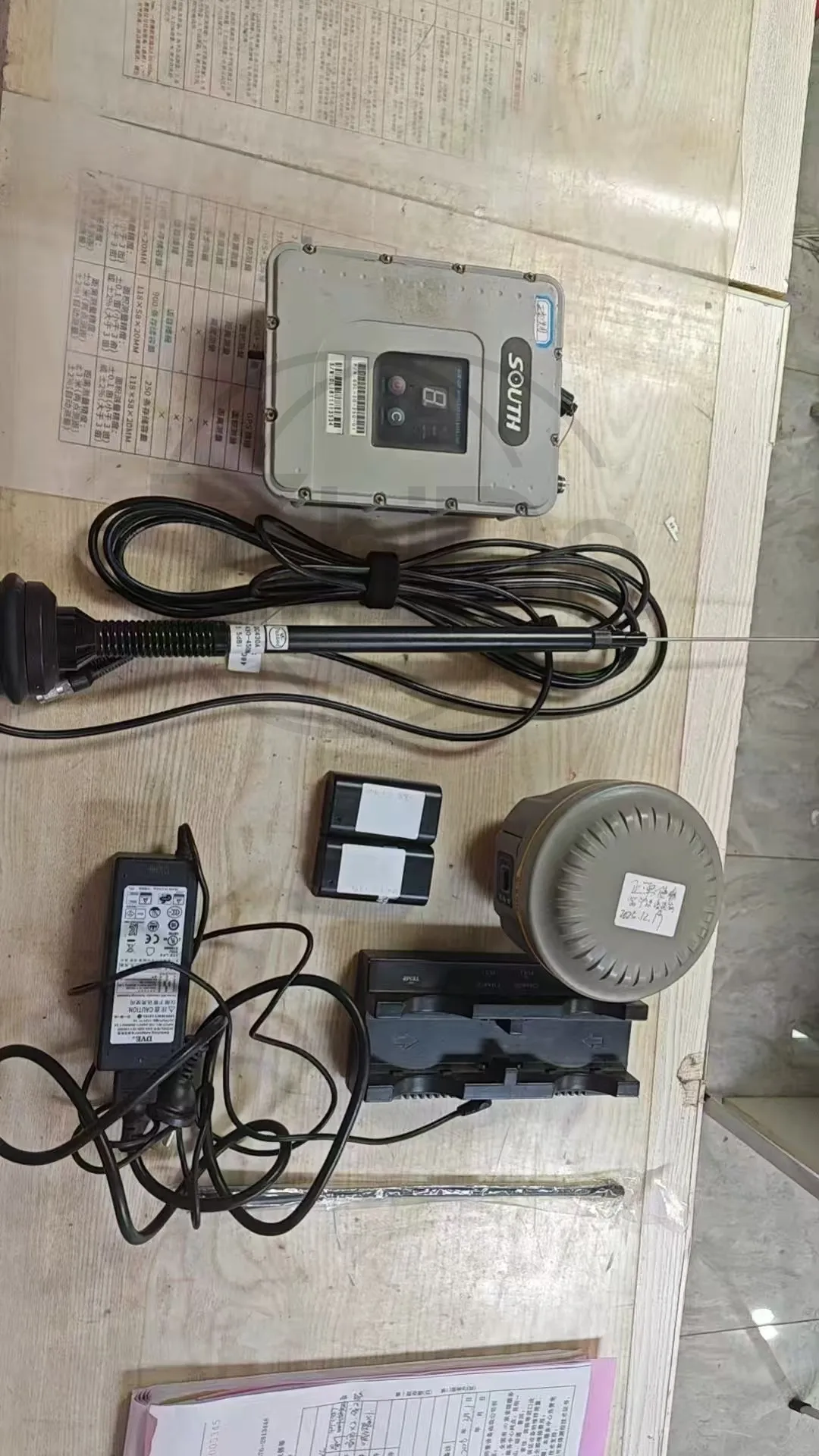 Survey Mapping Equipment Base Station Mobile Station Complete Set Full Supporting Accessories Complete Matching Measuring