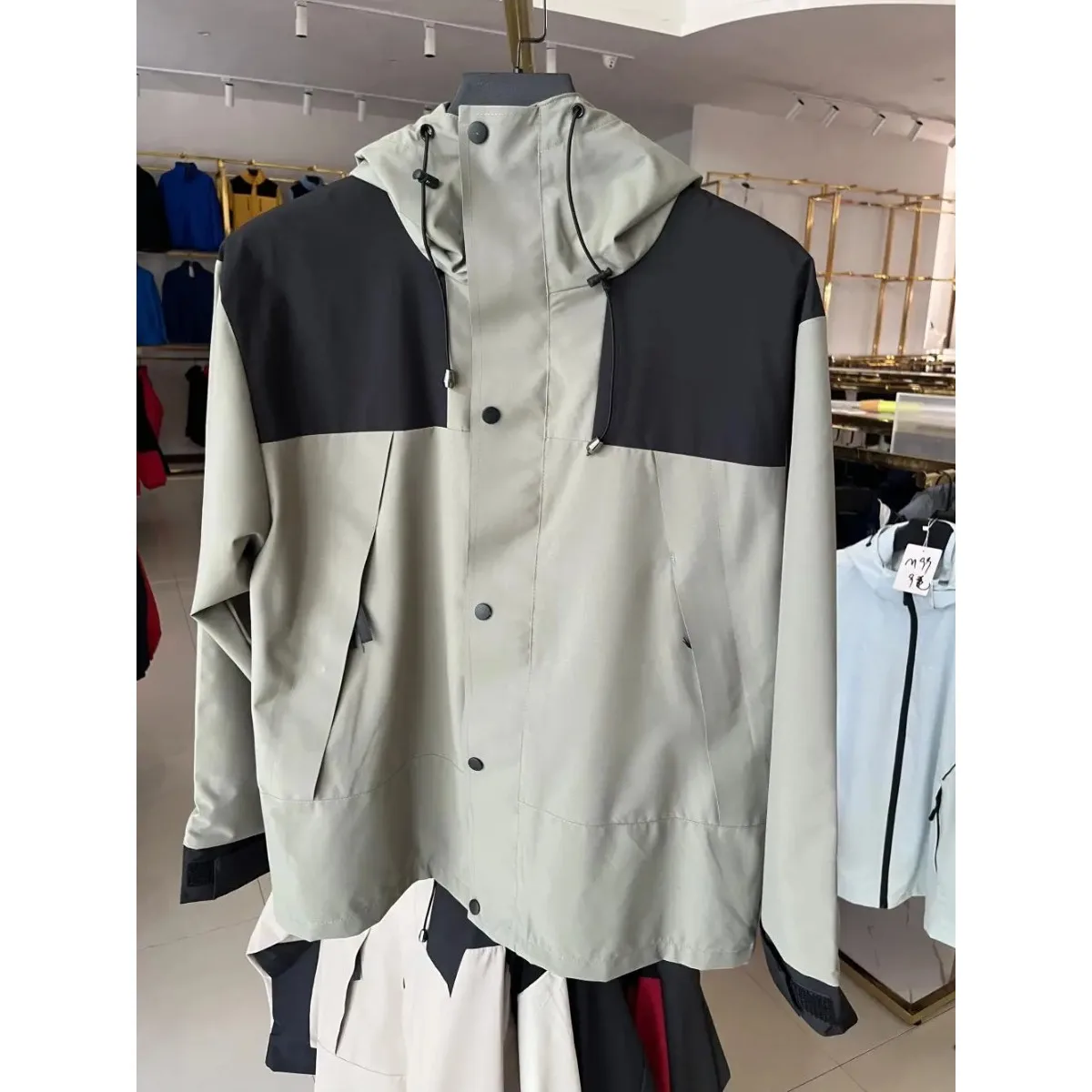 

Men's New Waterproof Windbreaker Jacket Hood Outdoor Hiking Raincoat Camping Trekking Sports Gear Breathable Lightweight Mens