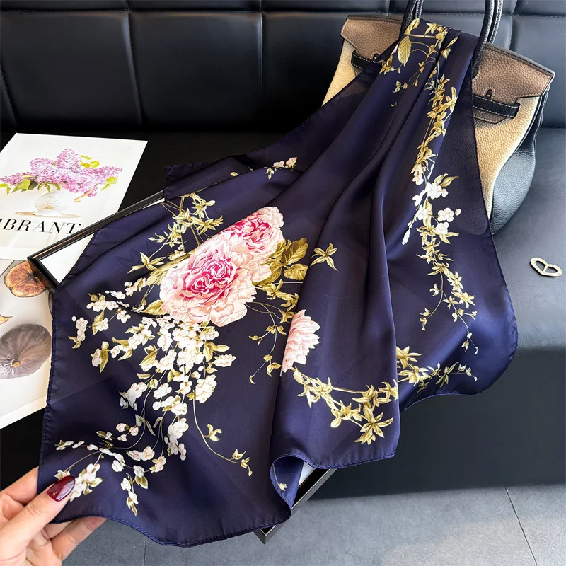 2026 New Fashion 70x70cm Women's Scarf Seda Paisley Printing Cachecol Square Decorative Banda Pescoco Luxa Banda Design