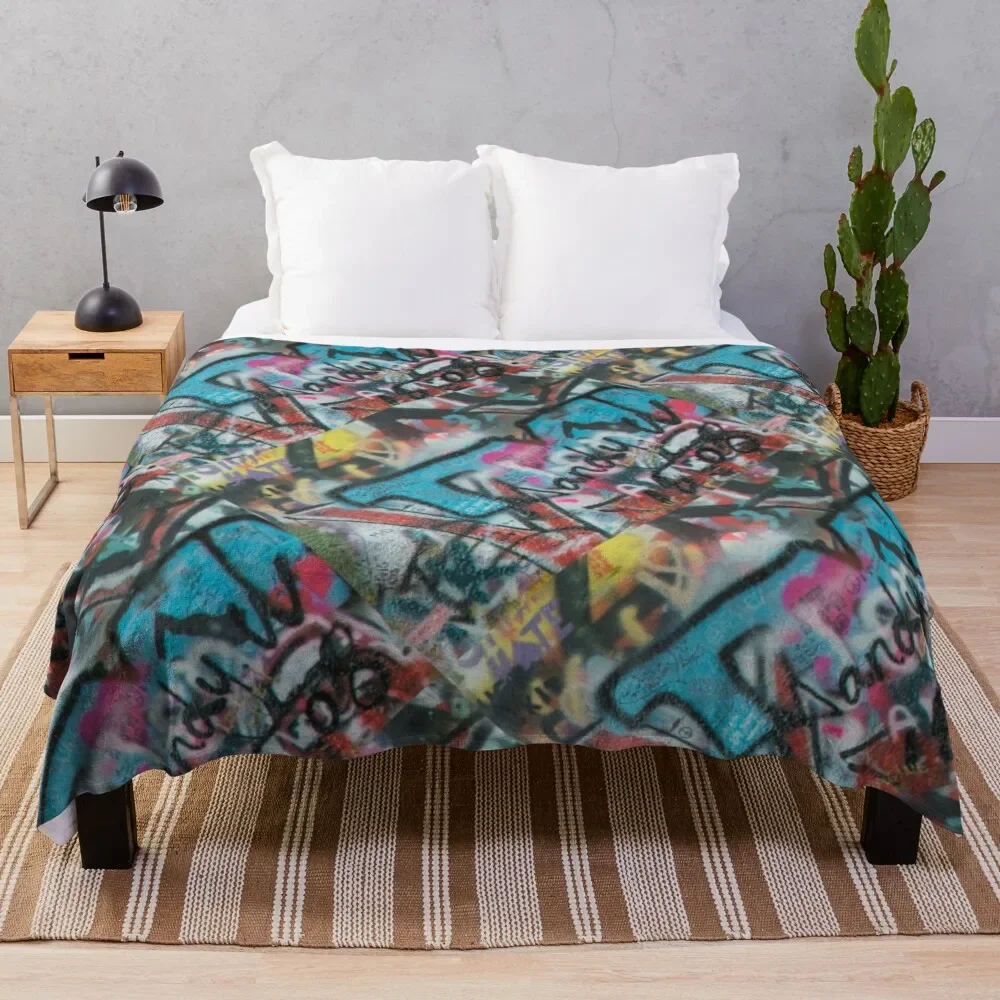 

Graffiti pattern Throw Blanket Plush Fuzzy Cozy Blanket for Couch Sofa