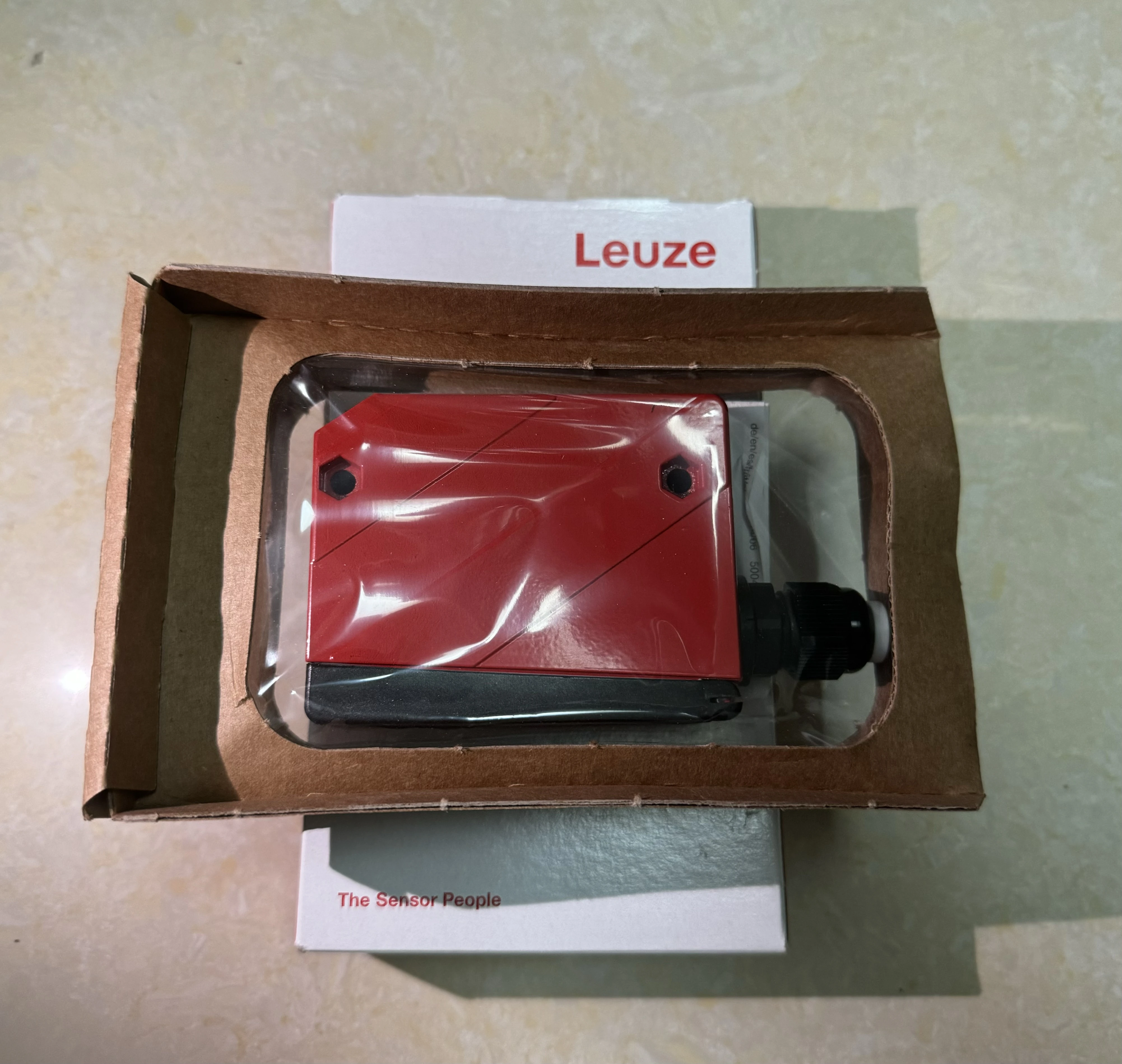 Leuze Photoelectric sensor 50080470 PRK 96MR-1850-25 Brand new and original in stock