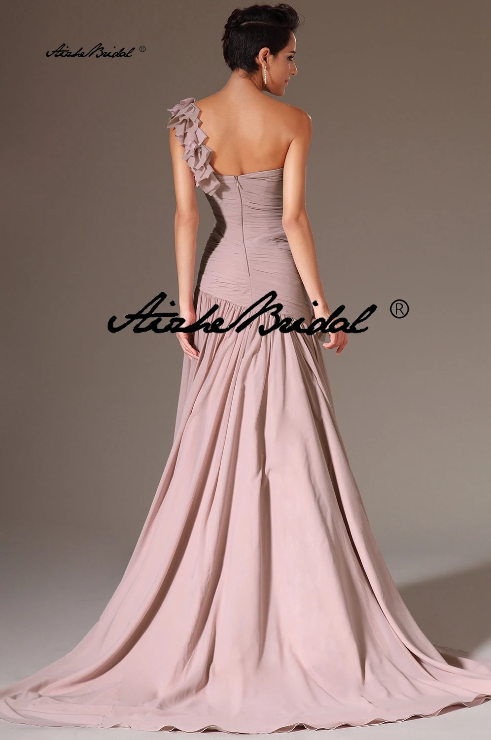 Vestido de noche vintage de gasa rosa polvoriento con un solo hombro y hojas