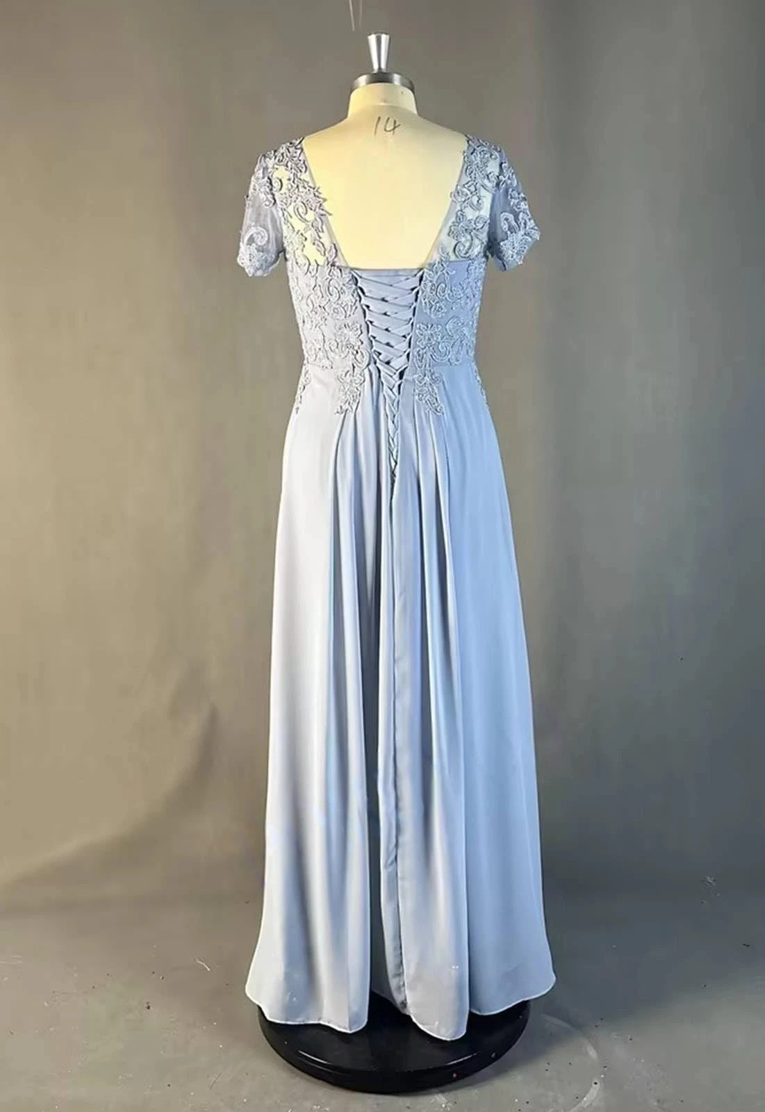 Plus Size Mother of The Bride/Groom Dresses for Wedding Short Sleeve Chiffon Formal Evening Party Gowns