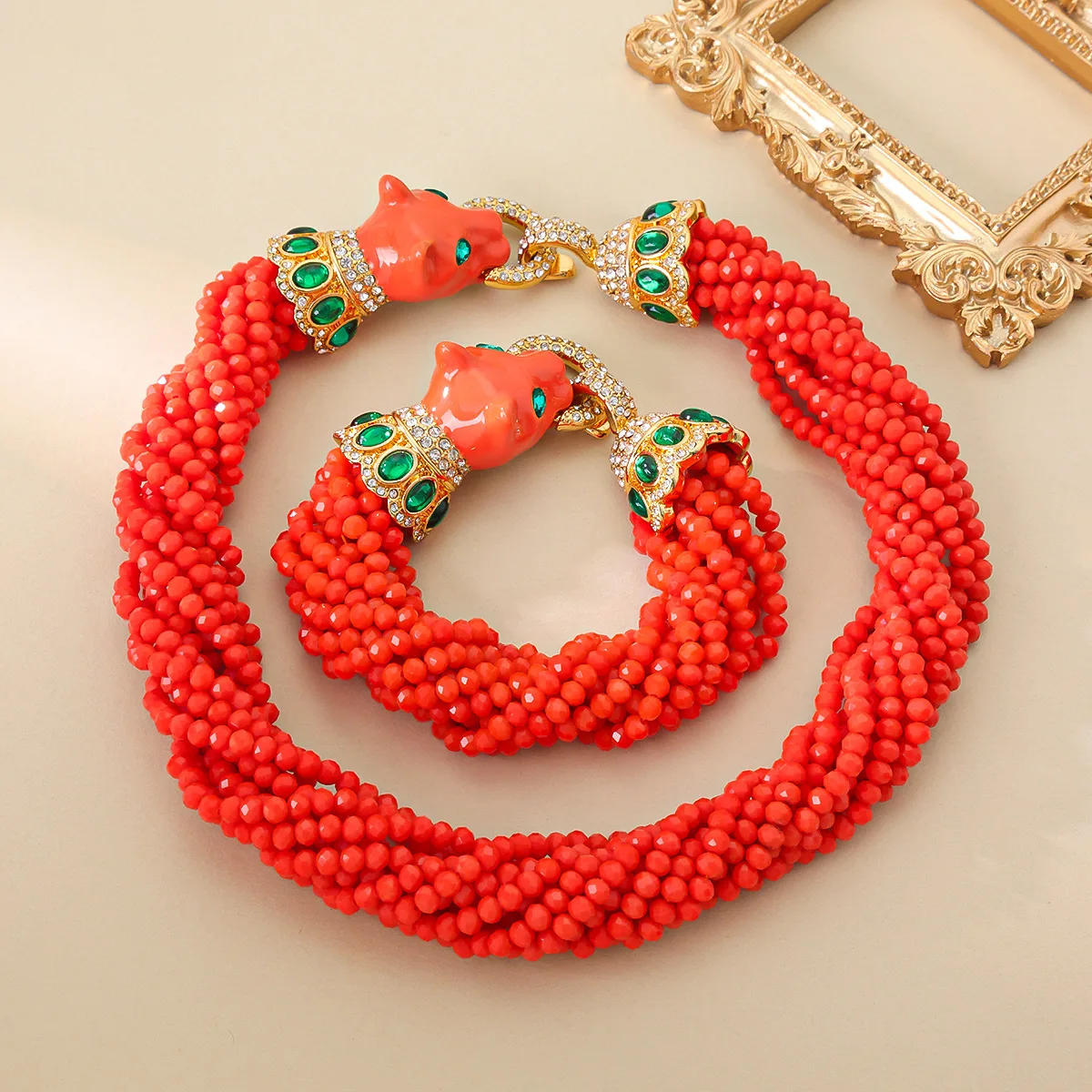 

Винтажное итальянское модное классическое элегантное ожерелье и браслет для зрелых людей