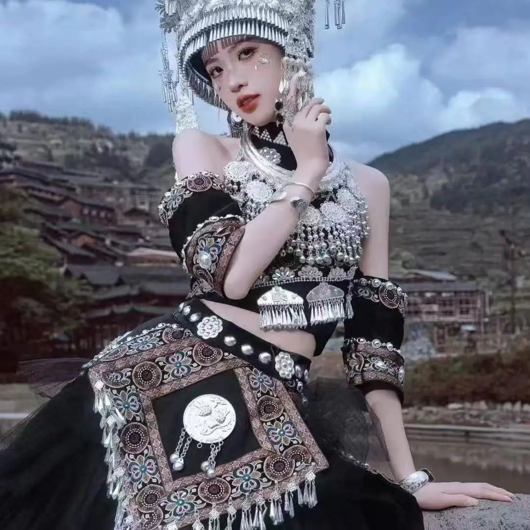 vintage-black-hmong-costume-women's-traditional-chinese-hanfu-halloween-night-cosplay-suits-travel-photography-outfits-hmong