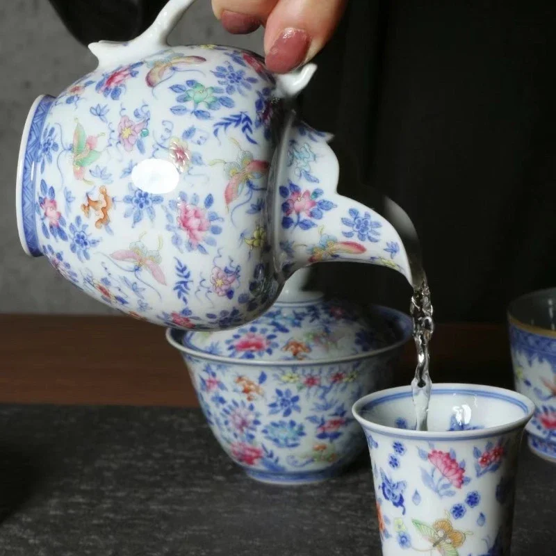 Enamel color butterfly love flower series, cover bowl blue and white tea can gold-painted cover, smell cup