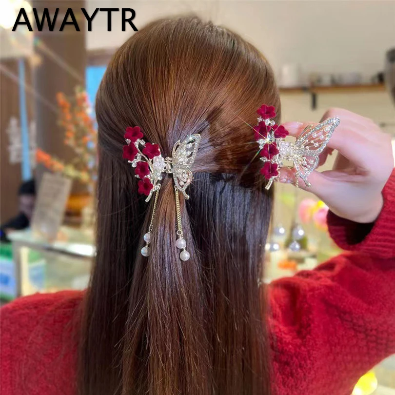 AWAYTR Shark Crab Clips Girls Hairpin Hair Accessories Korean Women Crystal Simple Hair Claw Butterfly Pearl Tassel Hair Clip