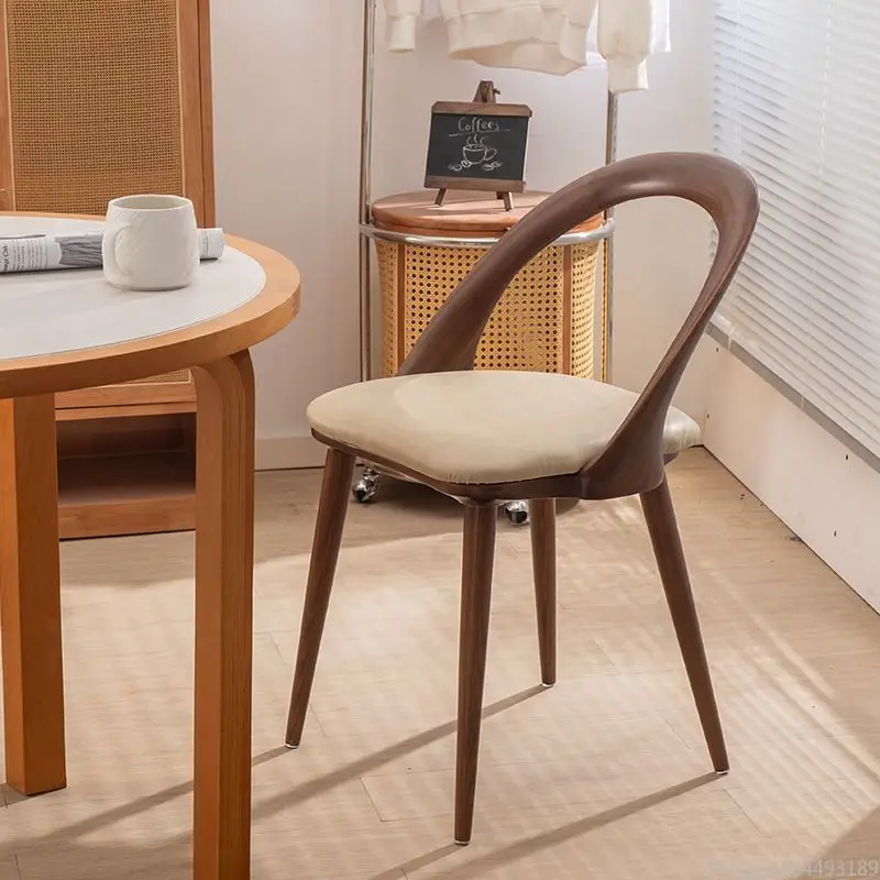 Sillas de comedor nórdicas de madera maciza diseñadas con la técnica de mortaja y espiga, adecuadas para restaurantes y hoteles, muebles para el hogar