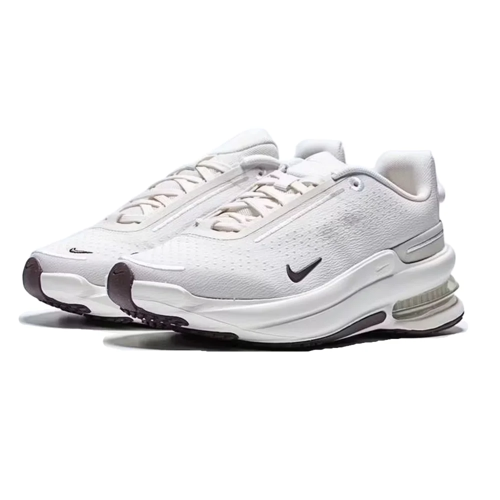 Nike Women's Air Zo…