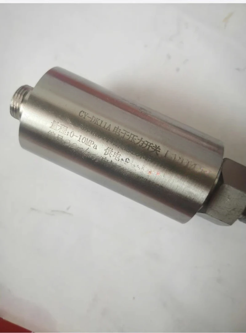 Electronic pressure switch pressure relay sensor