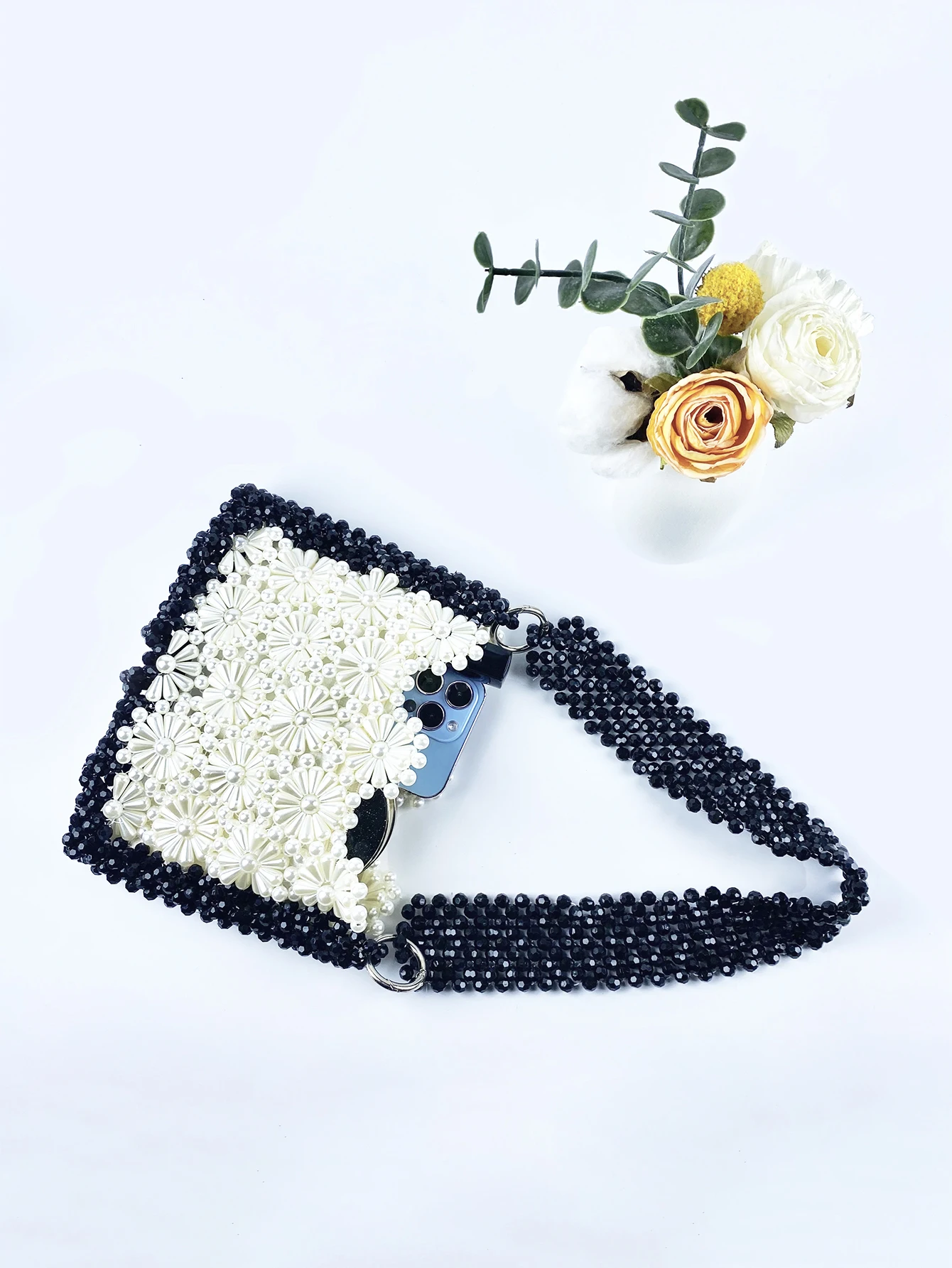 European and American fashion retro hollowed out pearl beaded woven floral black and white contrasting versatile shoulder bag view 6