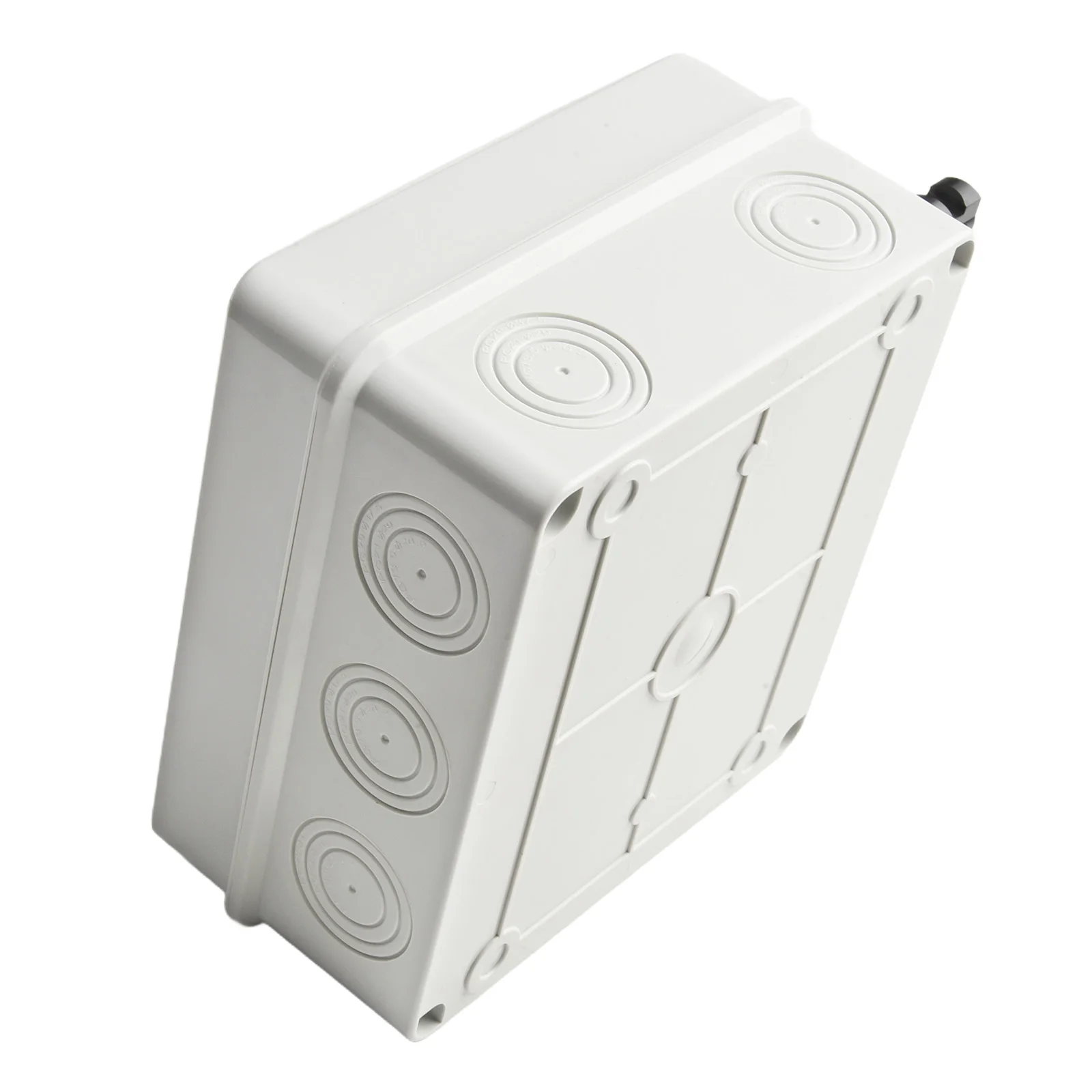 600V Photovoltaic Combiner Box 1In1Out PC Housing IP65 Rated with 63A DC Circuit Breaker for Rooftop Solar Use