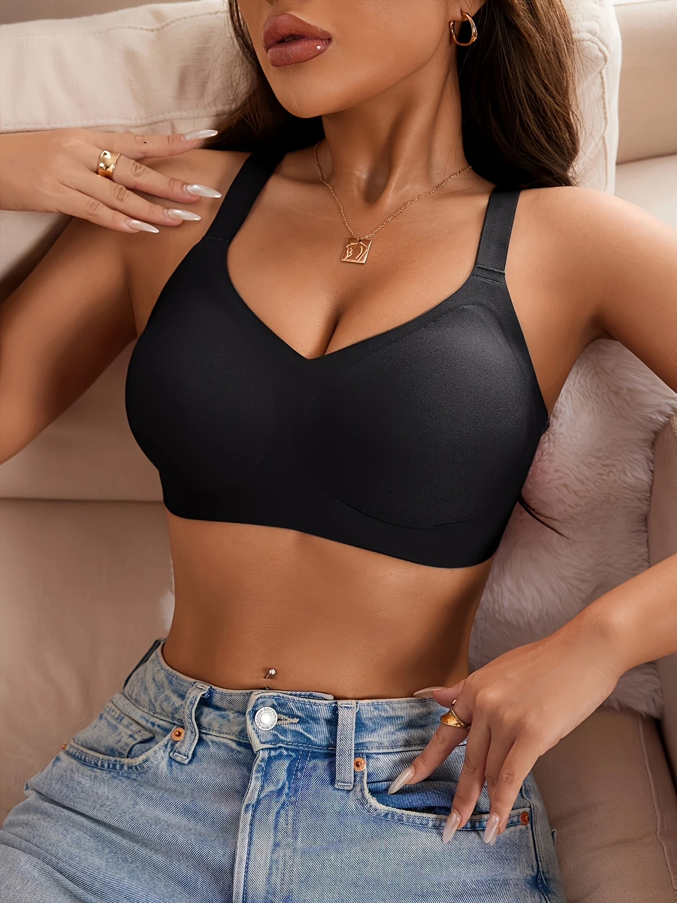 European style women's seamless bra chest, non removable padding, wireless bra, comfortable and seamless, daily smooth underwear