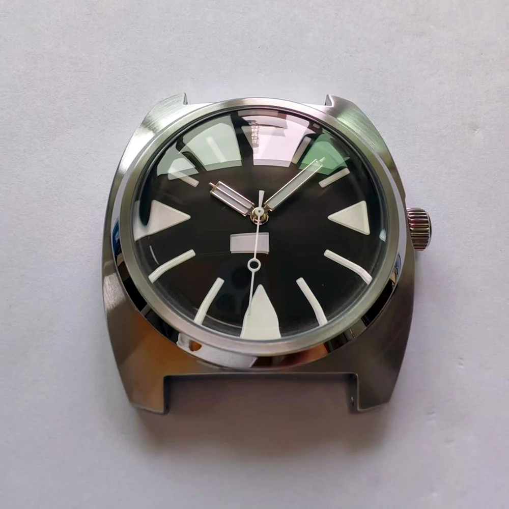 Große Herrenuhr, mechanische Armbanduhr, Automatik, Vintage 1960, Uhr Vostok Amphibia, Handaufzug, rechteckige Uhr. – Detail 8