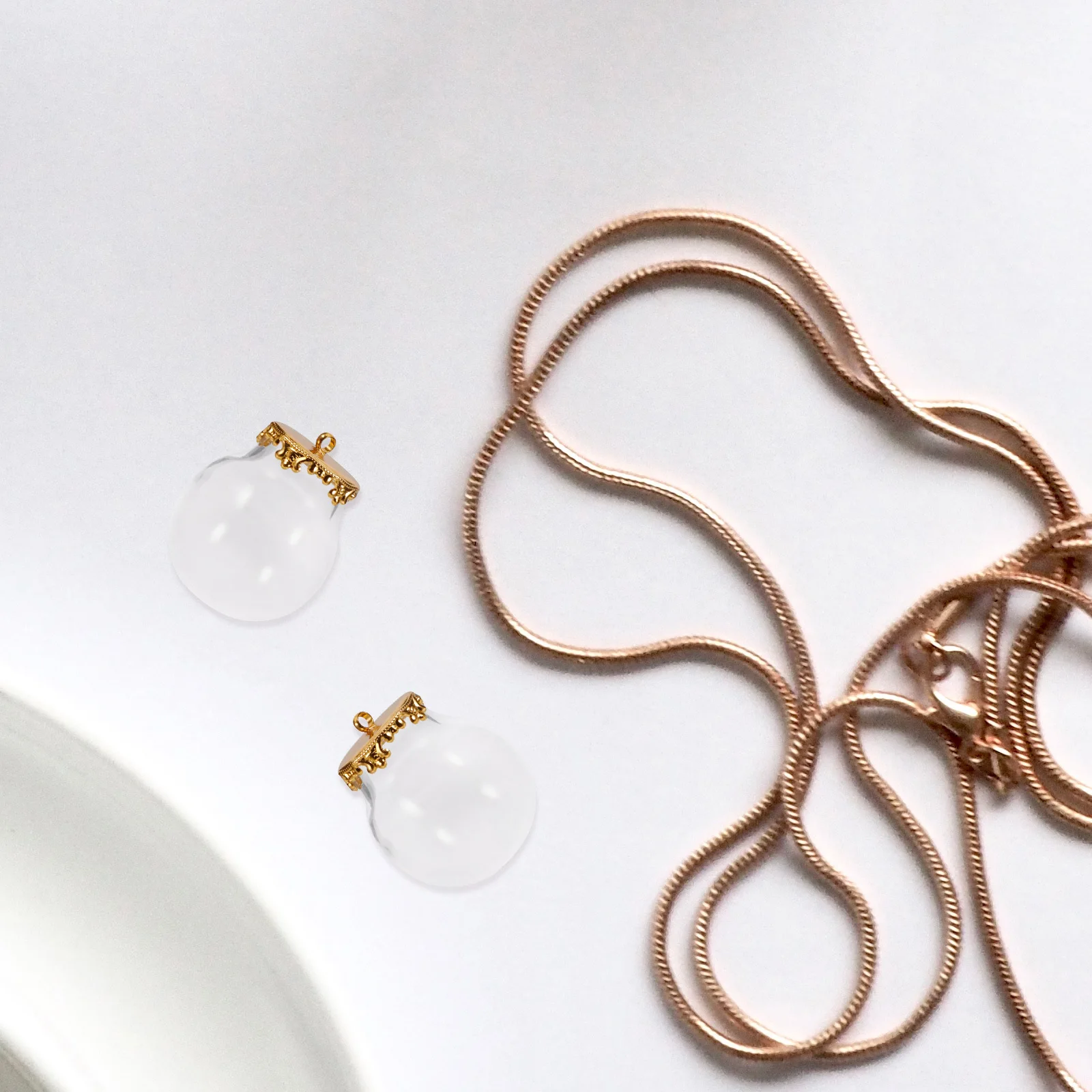 

10Pcs Small Glass Jars Clear Mini Bottles for DIY Wishing Jar Crafts Travel Keepsake Collection Heartfelt Memory Storage