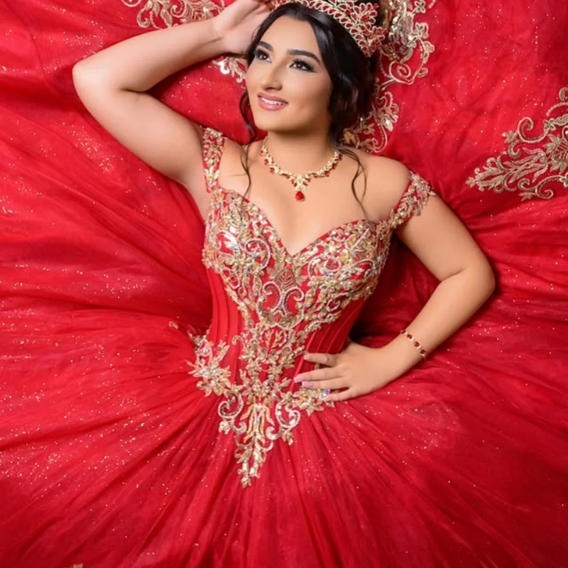 

Shiny Red Quinceanera Dress Tull glitter flower crystal Decal Long tail Vestidos De 15 Quinceanera ﻿Customize