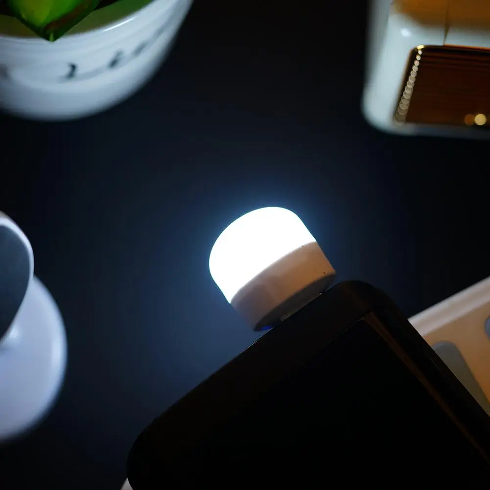 Mini USB Night Light Warm White Eye Protection Book Reading Light USB Plug Computer Mobile Power Charging LED Night Lamp for car