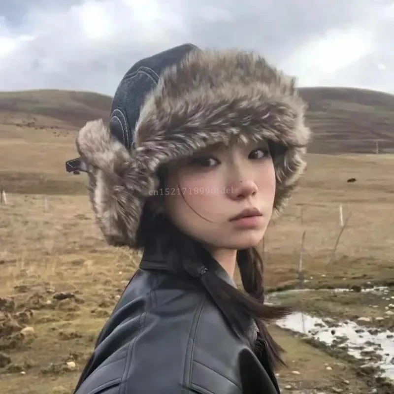 Korean Version Retro Plush Pilot Bomber Hats for Men and Women Ins Winter Thickened Warm PU Leather Windproof Ski Caps