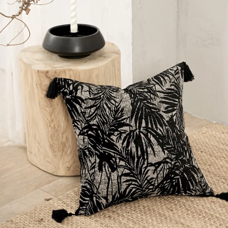 

Black Pillows Leaf Cushion Case Retro Luxury Decorative Pillow Cover For Sofa Chair 48x48 Home Decorations