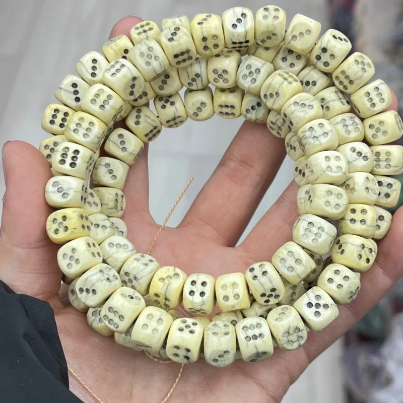 

Old Material Bone Dice Back Cloud Ornament Accessories Bracelet Necklace