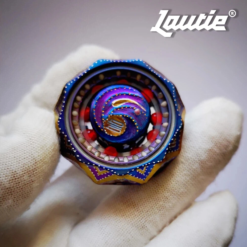 

LAUTIE EDC Bit 05 Титановый синий спиннер DIY Carve, светящийся фиджет-гироскоп, гаджет для снятия тревоги, сенсорный гаджет для взрослых, оригинальный дизайн