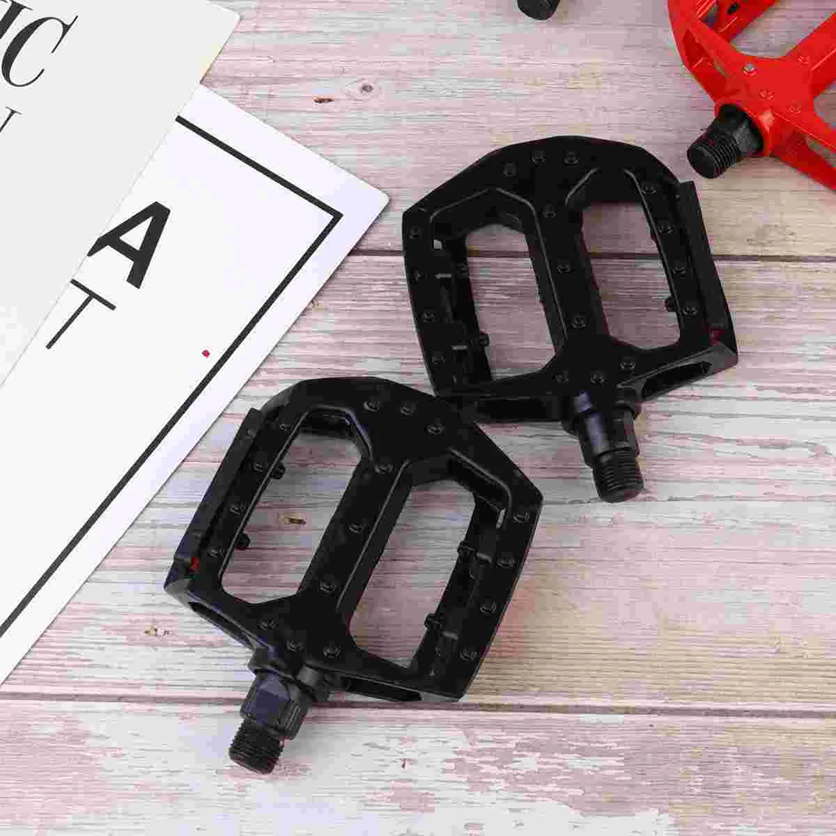 

Professional Bike Pedal for Aluminium Alloy Cycling Accessories Sturdy Trustworthy Ride Comfort Pedaling Efficiency