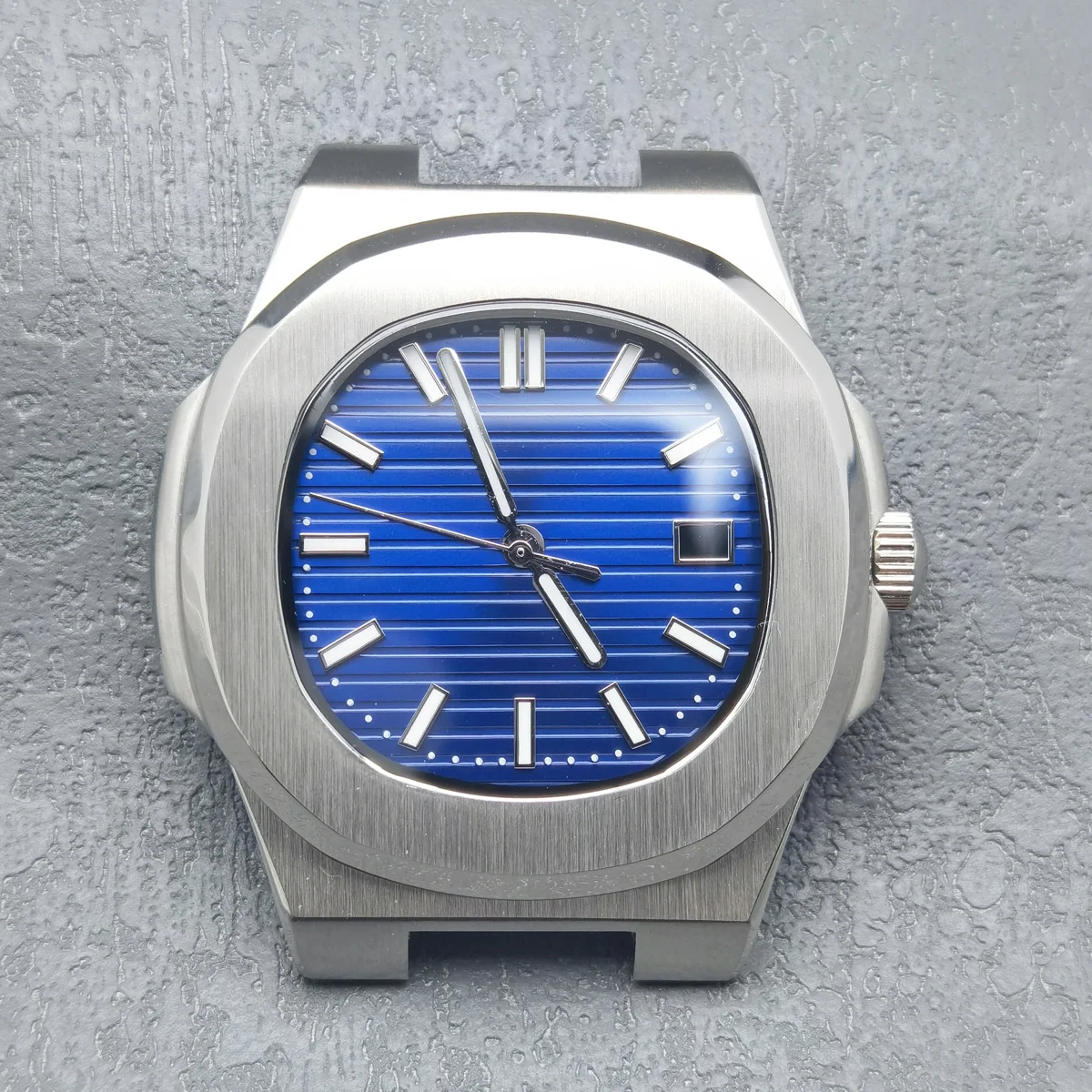 NH35 case Nautilus 40mm Watch accessories stainless steel case suitable for nh35 nh36 Movement YW