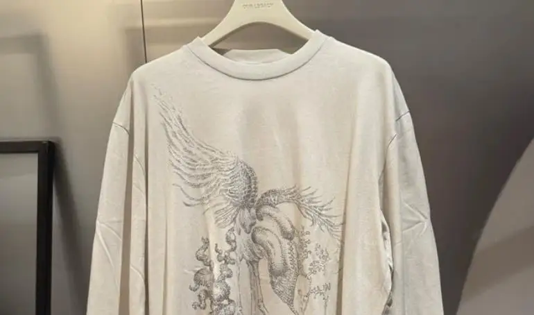 New Men wings AW2026 Graffiti Beige T Shirts T-Shirt Hip Hop Skateboard Street Cotton T-Shirts Tee Top US size A377