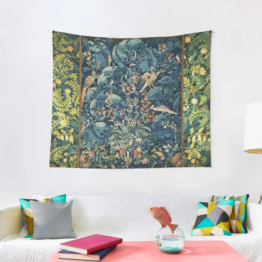 FANTASTIC BIRDS ,FLOWERS AND CABBAGE LEAVES ,Blue Pink Green Antique Floral Tapestry Room Decorator Decor Home Tapestry