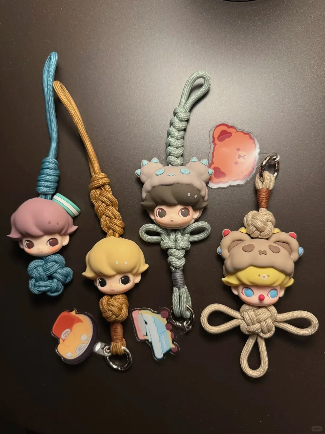 

POPMART DIMOO Date Day Series Lanyards Blind Box Fashionable Accessories Keychains Kawaii Anime Action Surprise Birthday Gift