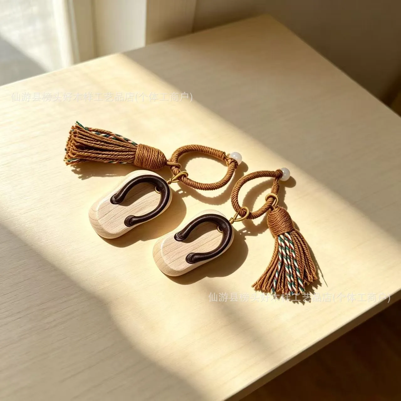 Maple Slippers Valentine's Day Couple Creative Gift Pendant You Are My Left Right Figurines & Miniatures