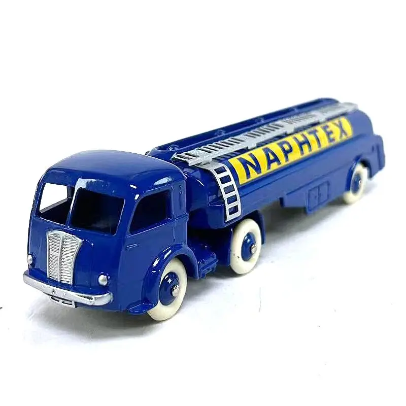1:43 TRACTEUR PANHARD AVEC SEMIREMORQUE CITERNE coche de aleación fundido a presión y vehículos de juguete modelo de coche a escala en miniatura para niños