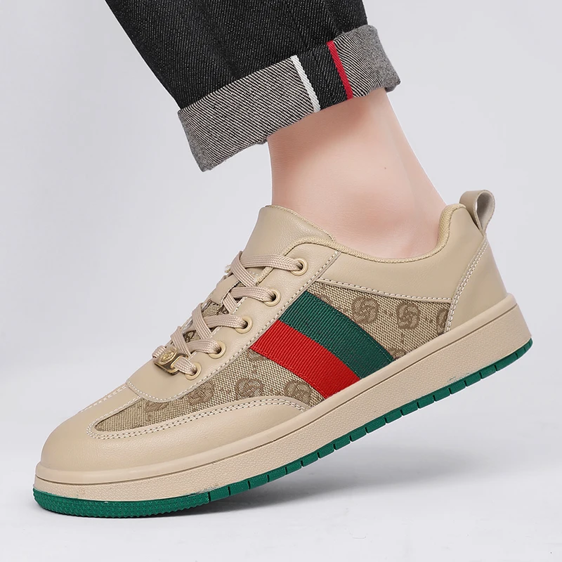 

Пара массивных кроссовок для мужчин и женщин, модная кожаная белая повседневная обувь 36–45, белая повседневная обувь для тенниса, белая спортивная обувь на платформе для бега