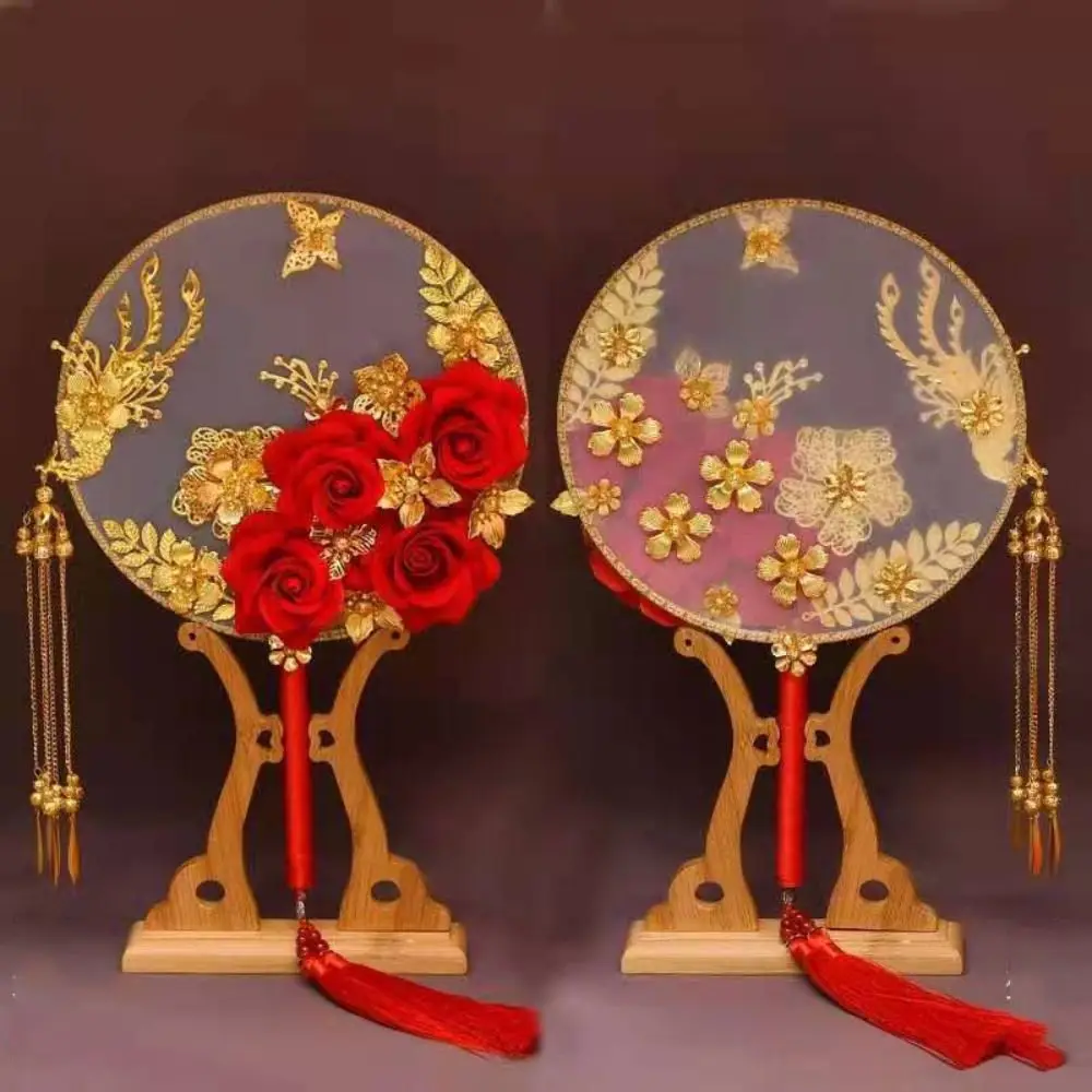 

Ceremony Ancient Style Bride Group Fan Manual Festive Fan Bride Xiuhe Hand Holding Fan Tuan Fan Xiuhe Clothes Fan Round Fan