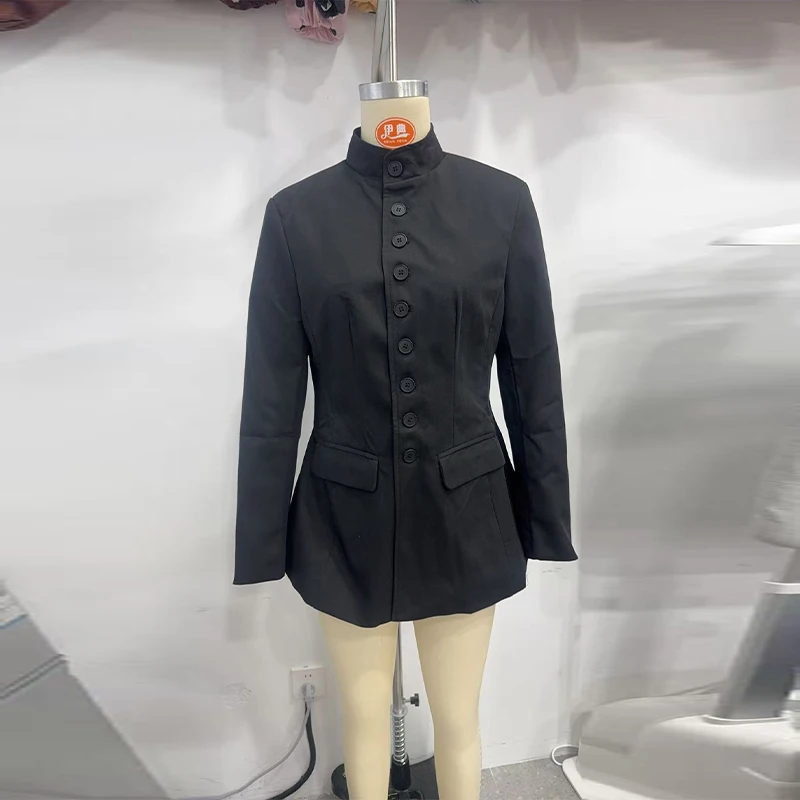Damen-Blazer mit Stehkragen und Taillenbetonung, elegant, langärmelig, einreihig, schmal geschnitten, schicke Bürojacke – Detail 6