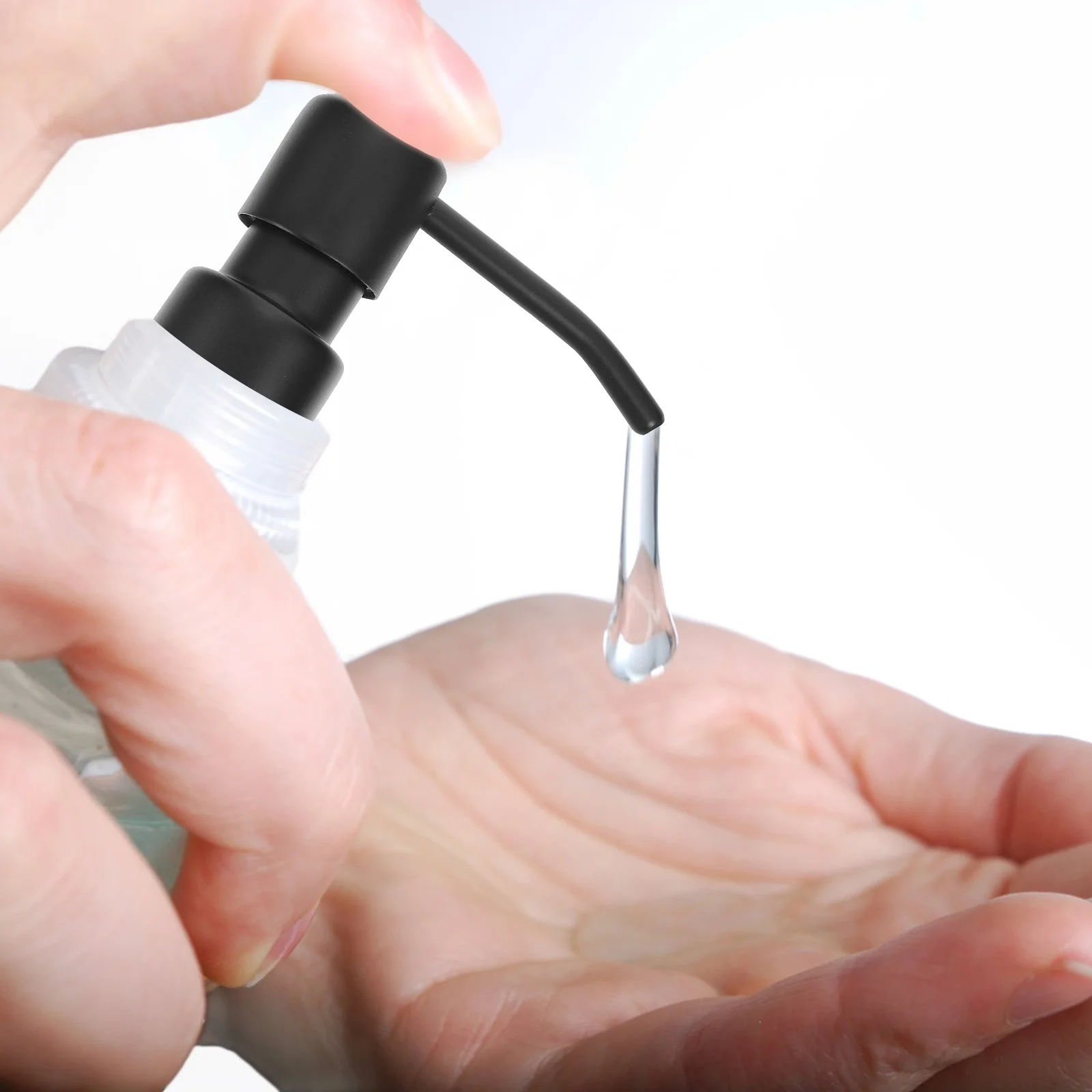 2pcs Chrome Plated Pump Head Stainless Steel Lotion Dispenser For Soap Bottle Replacement Toiletries Pump Accessory Bottle Pumps