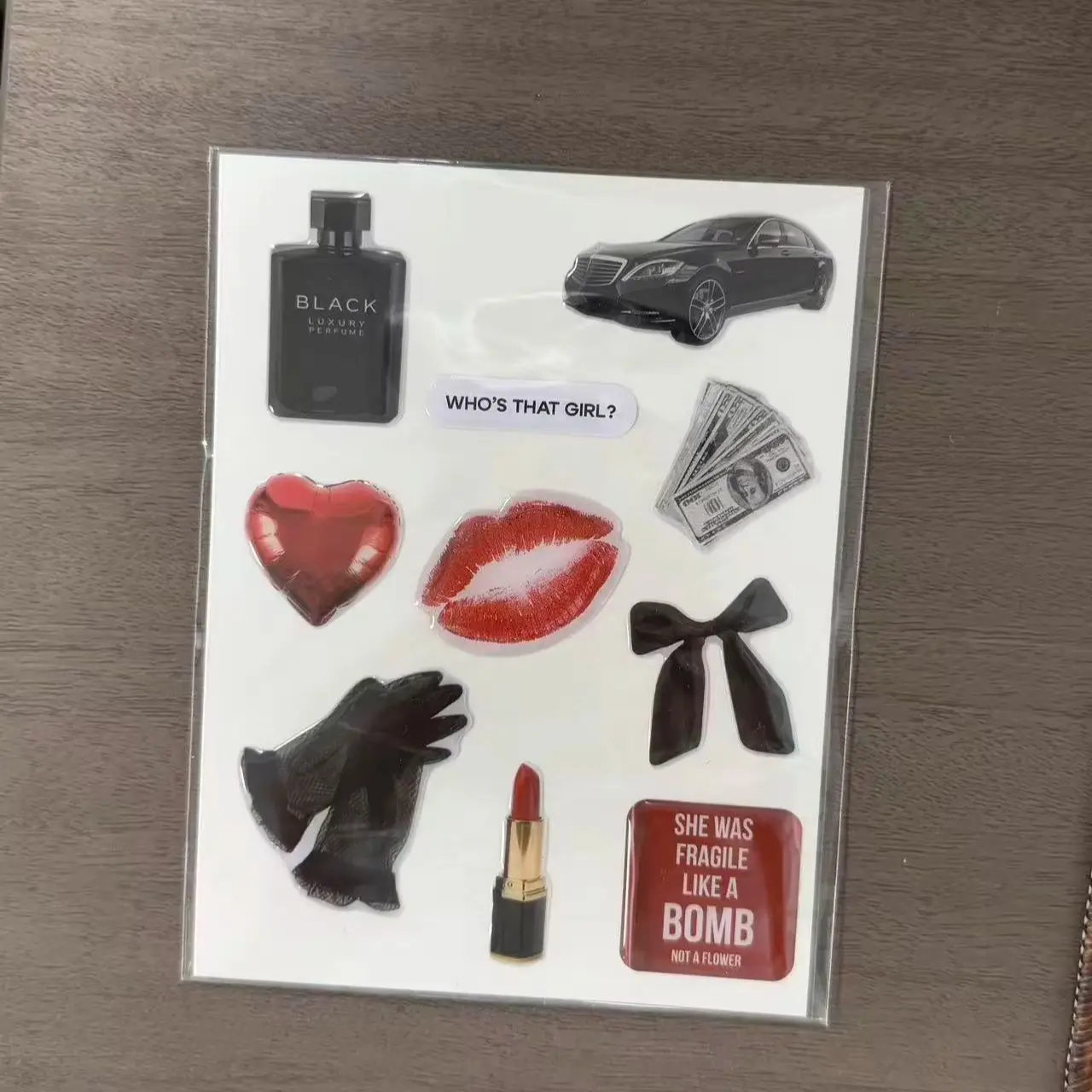 Autocollants de gants à motif billet de banque, style haut de gamme et mature, Matériaux de décoration DIY pour coques transparentes, Autocollants vintage à lèvres rouges personnalisés
